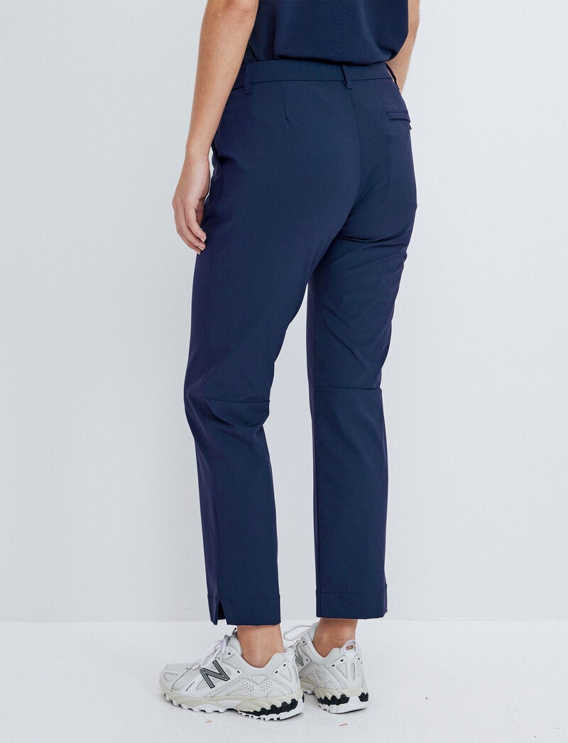 Juliette W Tech Pant - Navy