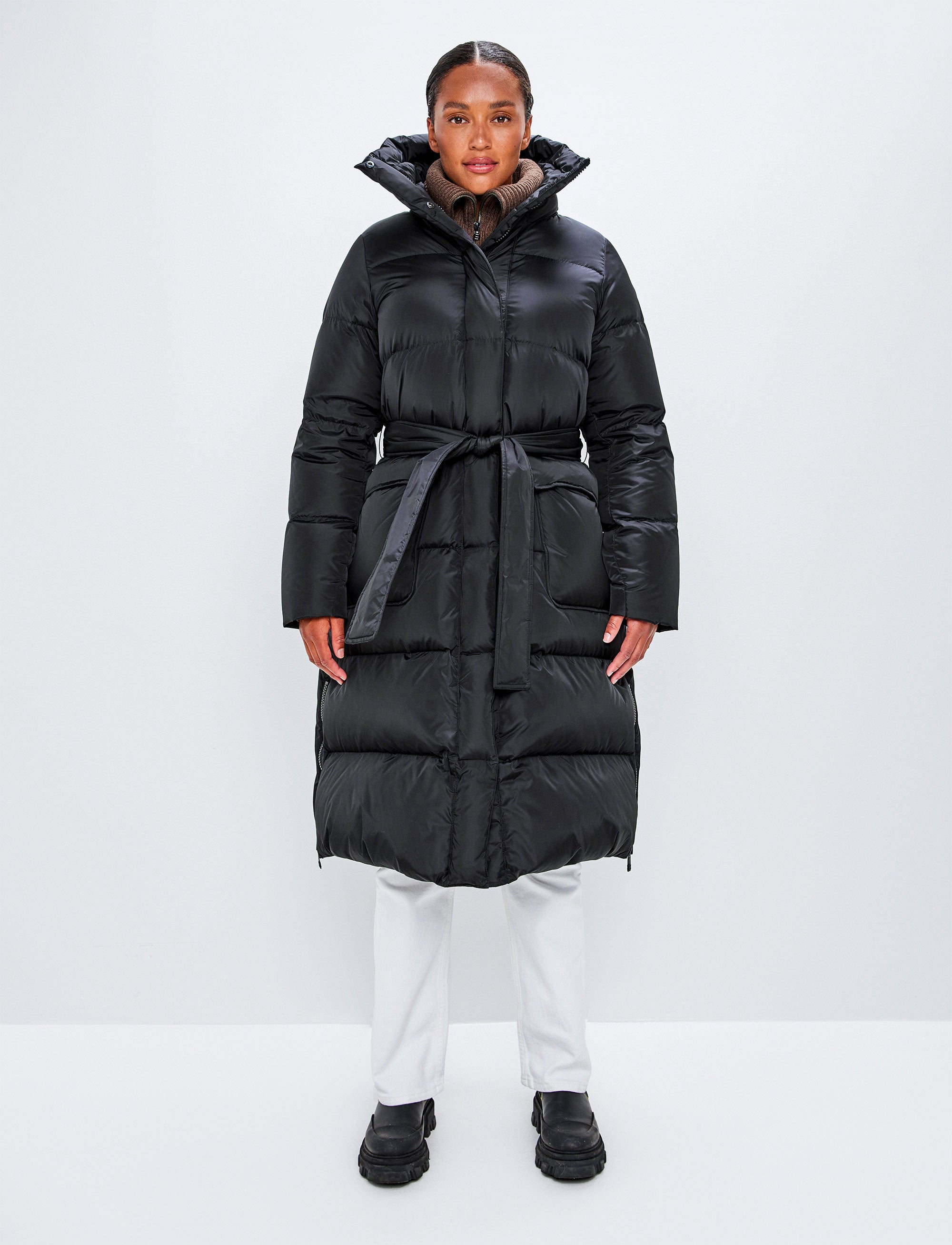 Noomi W Down Coat - Black